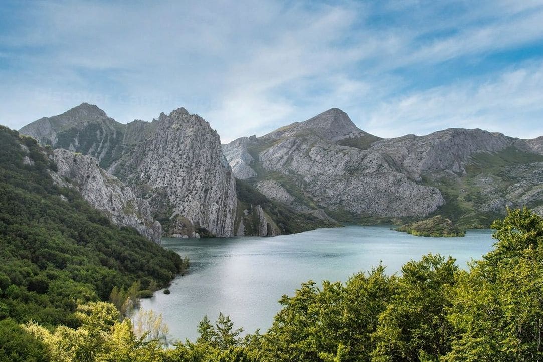 Discover Canada Tours 10